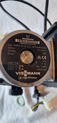 Viessmann Umwälzpumpe VIUPM2 15-70 aus VITODENS 333-F Pumpe