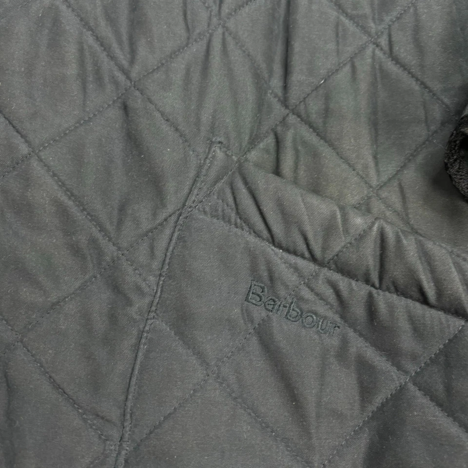 Barbour Jacket Adult Extra Large Black Quilted Hunting Country Field Lined Mens - Image 4 of 4