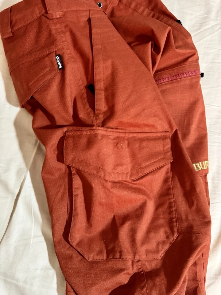 Calça cargo Burton DryRide MB - Masculina tamanho médio - Imagem 4 de 4