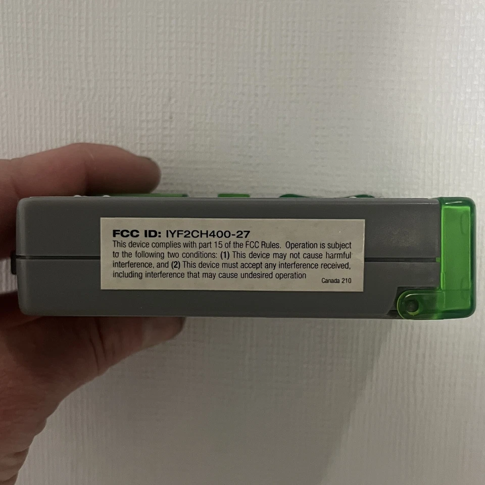 R/C Microsizers Transmitter w/ Integrated Charger 27 MHz by Hobbico IYF2CH400-27 - Image 4 of 4