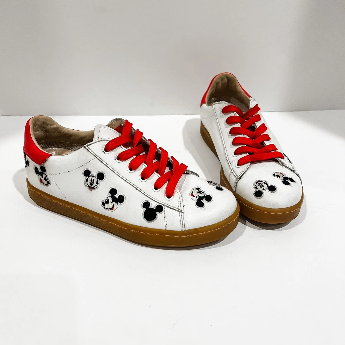 Master of arts mickey best sale sneakers