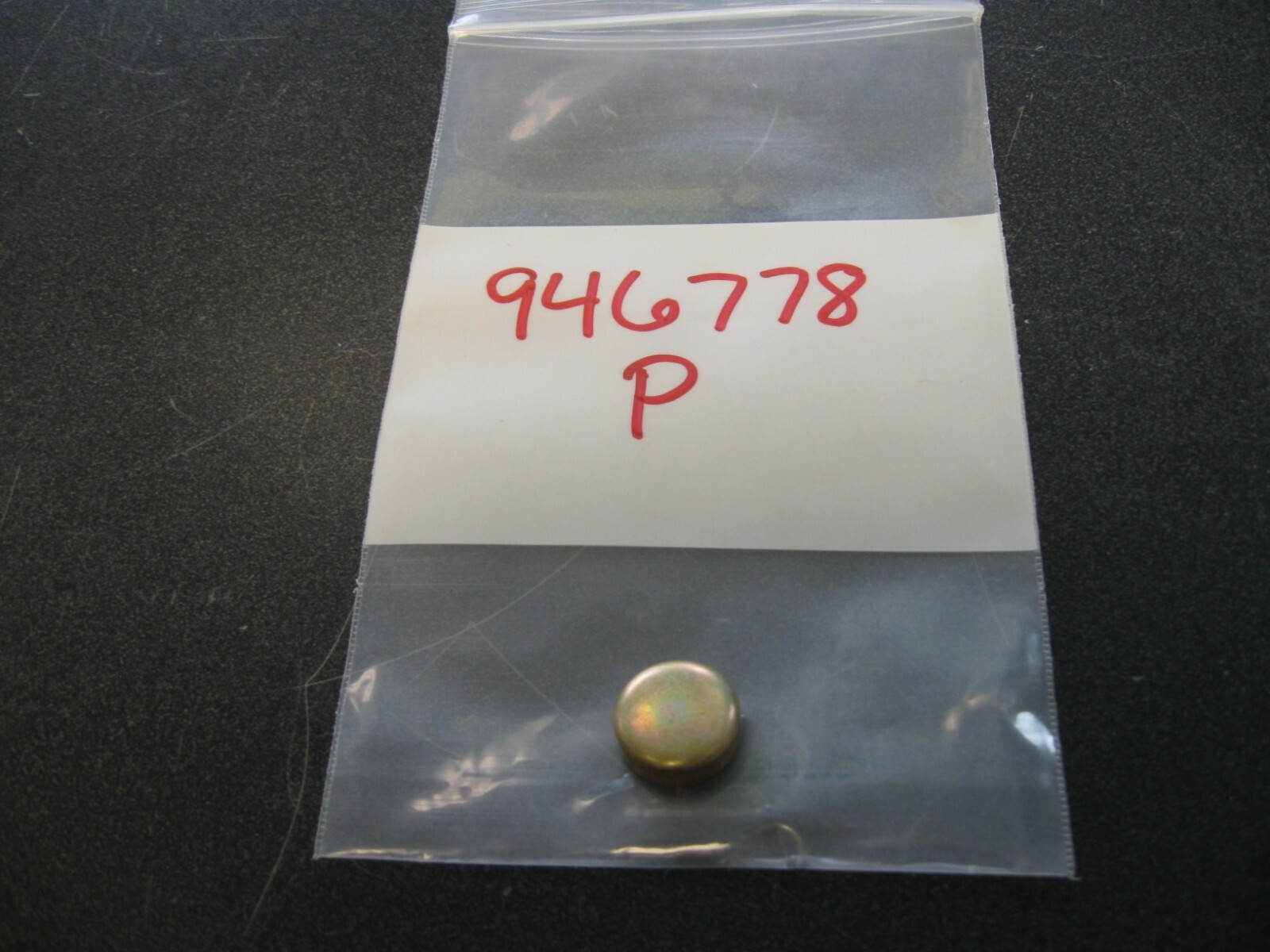 VOLVO PENTA CAP PLUG PART NUMBER 946778 JA28 | eBay