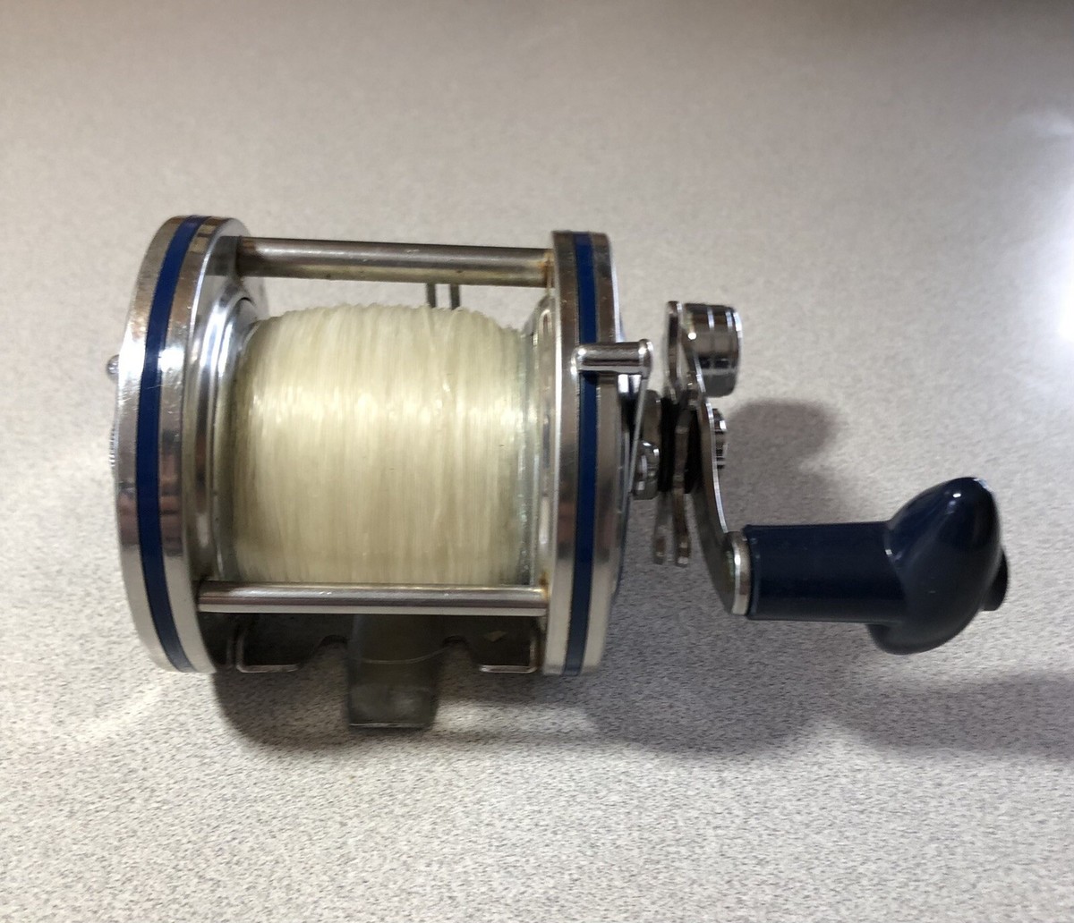 リール OLYMpic DOLPHIN 631-LW VINTAGE (OLYMPIC) DOLPHIN 🐬 631-LW TROLLING REEL (Circa