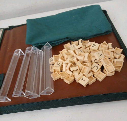 Vintage Travel Scrabble Spears 1988 Edition Padded Zip Up Case Complete & Boxed - Picture 4 of 9