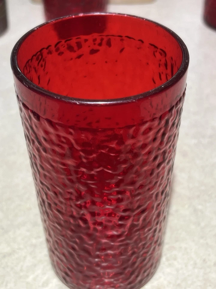 (4) Pizza Hut Cups, 16oz Cups, Retro Fast Food Collectible Memorabilla - Image 2 of 4