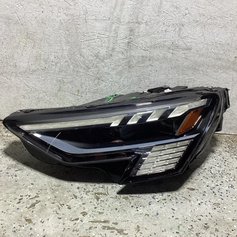 2022- 2024 Audi RS3 LEFT LH DRIVER SIDE HEADLIGHT USED OEM MATRIX Led A3