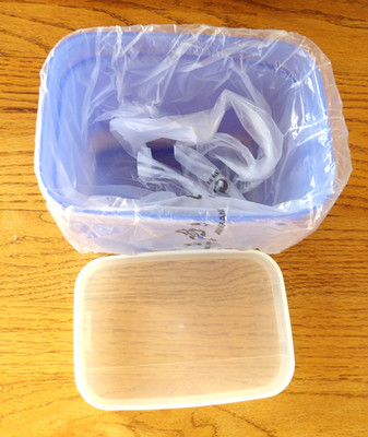 Tupperware Swing Box Storage Container with Cover New Unused Blue
