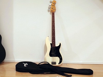 Fender Japan Precision Bass PB70-70US OWH Vintage Japan MIJ | eBay
