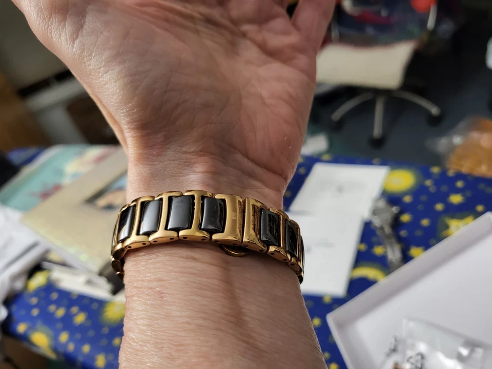 Oceanaut hightech ceramic black/rose gold watch women genuine w/box &extra links - Image 4 of 4