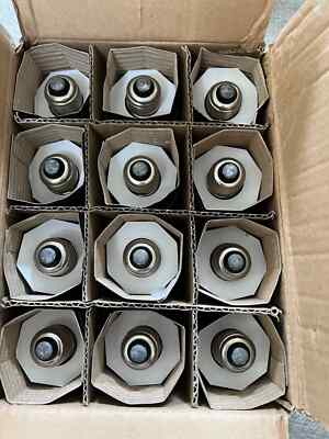 LOT OF 12 ATLAS MEDIUM BASE 35Watt High Pressure Sodium Lamp Bulb CAT#C35S76 35W