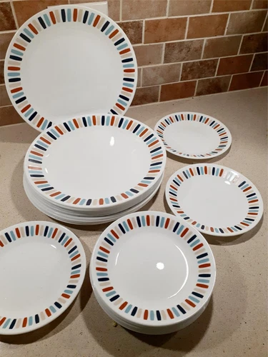 Vintage Corelle PAYDEN 16 Dinner Plates + 16 Bread Plates + 4 Bowls 36 Total Pcs