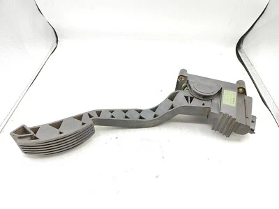 Alfa Romeo 147 GT 1.9JTD 16V 2006 LHD Throttle Gas Pedal 0281002380 46755863 - Photo 1/4
