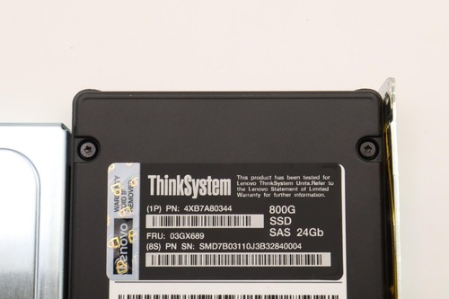 03GX689 4XB7A80344 Lenovo ThinkSystem 800GB SAS 24Gb/s 2.5" in 3.5'' Tray SSD - Afbeelding 7 van 7