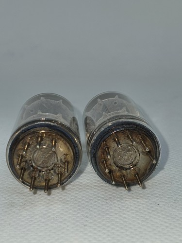 2 X Telefunken ECC82 smooth plate, mica stripe on top, Old 1950's - Tested - Picture 5 of 9