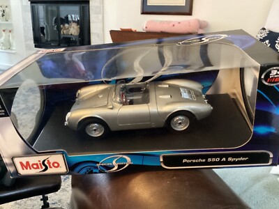 Maisto Special Edition Porsche 550 A Spyder 1:18 Scale