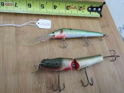 Lucky Strike fishing lure & Bass Pro shops   (lot#16238)