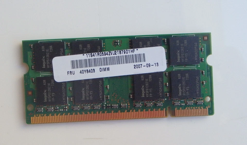 NEW HYMP512S64EP8-Y5 GENUINE HYNIX LAPTOP MEMORY 1GB PC2-5300S DDR2 (CA610) - Image 2 of 2