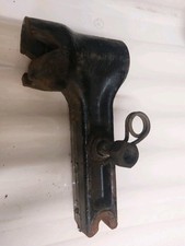 Range Rover L322 2002-2012 Genuine Swan Neck Tow Bar receiver with Fixing bolt.