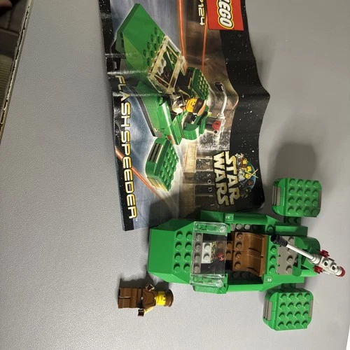 LEGO Star Wars: Flash Speeder (7124) with Minifigure & Instructions. No Box