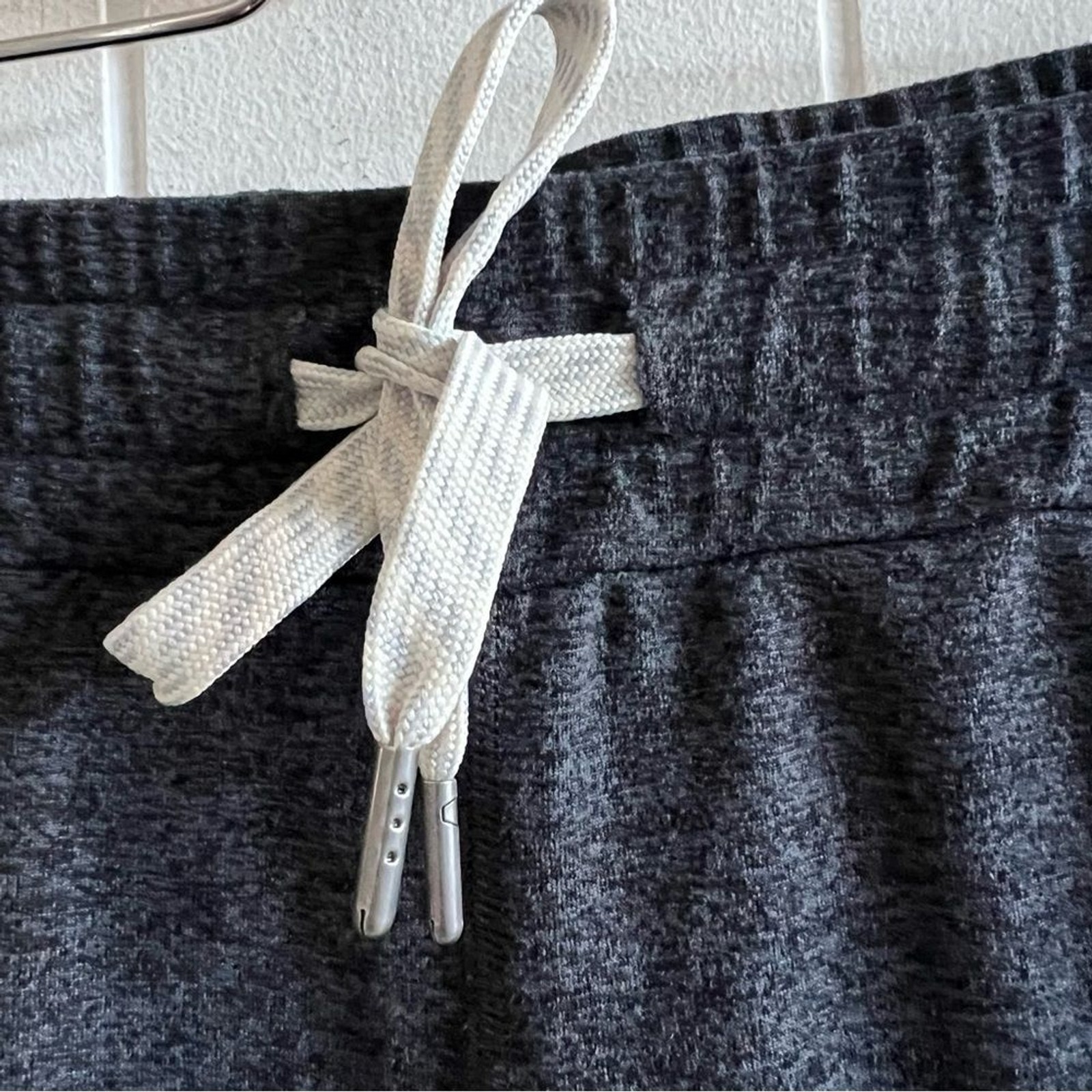 Vuori Performance Joggers - image 6