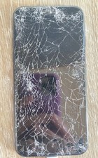 Apple iPhone 7 - 32 GB - Black - Won  t Power On - Cracked Screen - For Parts