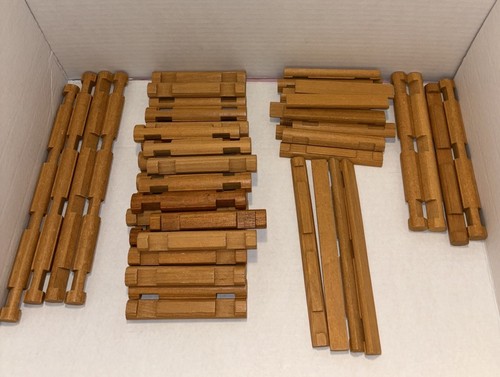 175 Piece Lot of K'nex Lincoln Logs Wood & Miscellaneous Building Pieces Wooden - Picture 2 of 4
