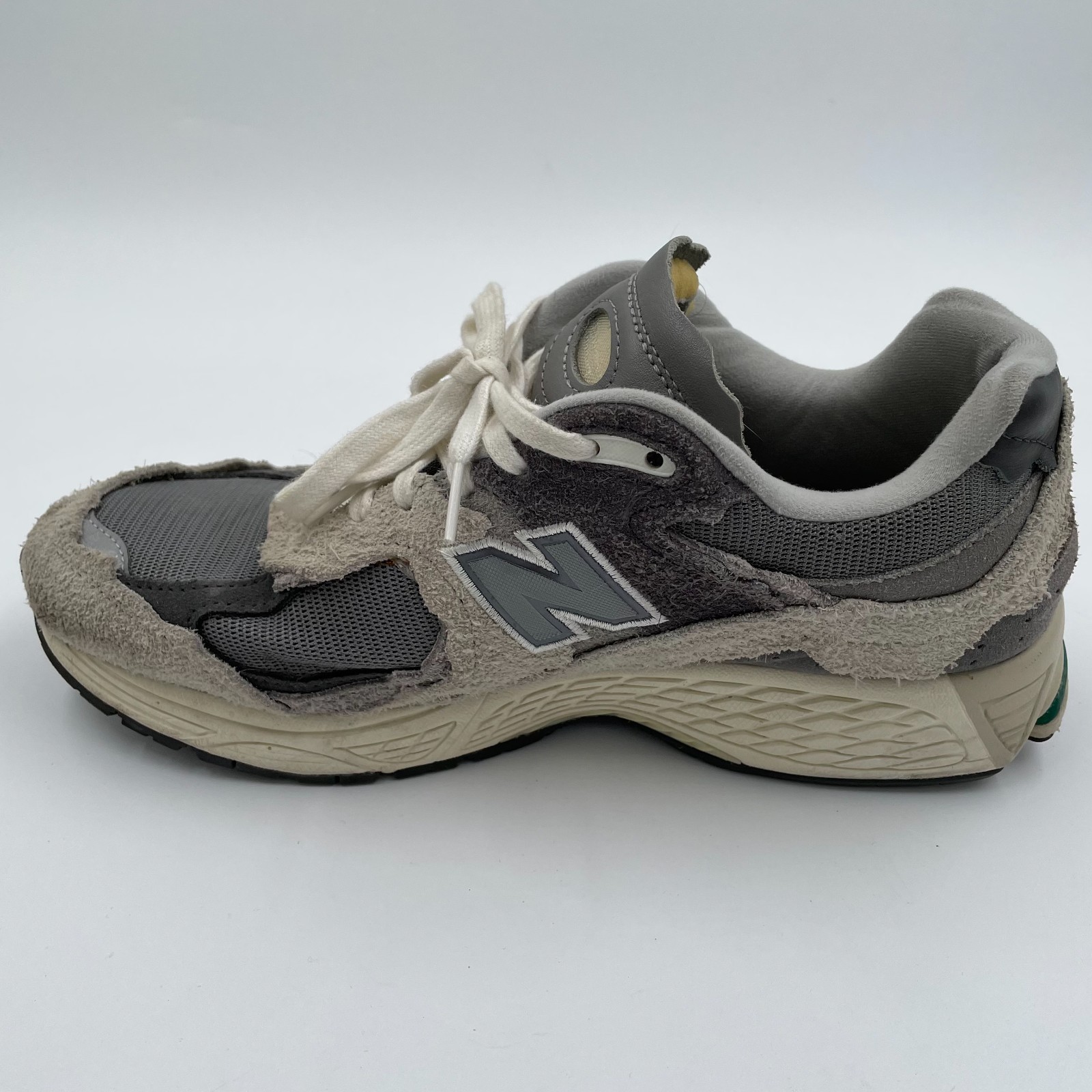 New Balance 2002R Protection Pack Rain Cloud Size 9.5M/ 11W image 9