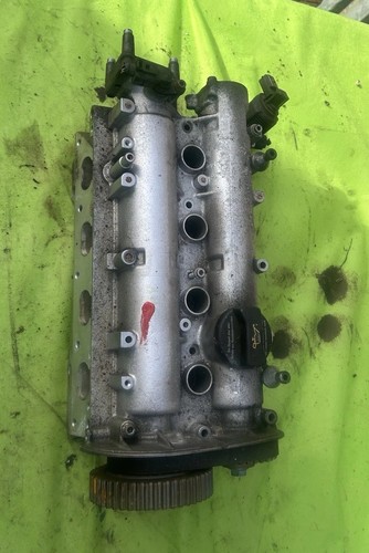 Zylinderkopf VW Golf 4 1.4 16V 55KW 036103373AK Nockenwellen 036103475