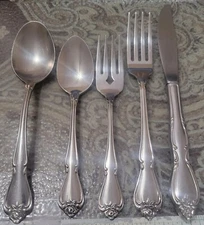 Oneida USA ARBOR ROSE / TRUE ROSE 5pc Place Setting