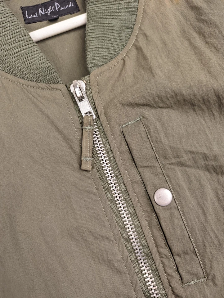LAST NIGHT PARADE - CHAQUETA BOMBER DE ALGODÓN CAQUI PARA HOMBRE - TALLA XL Foto 4 de 4