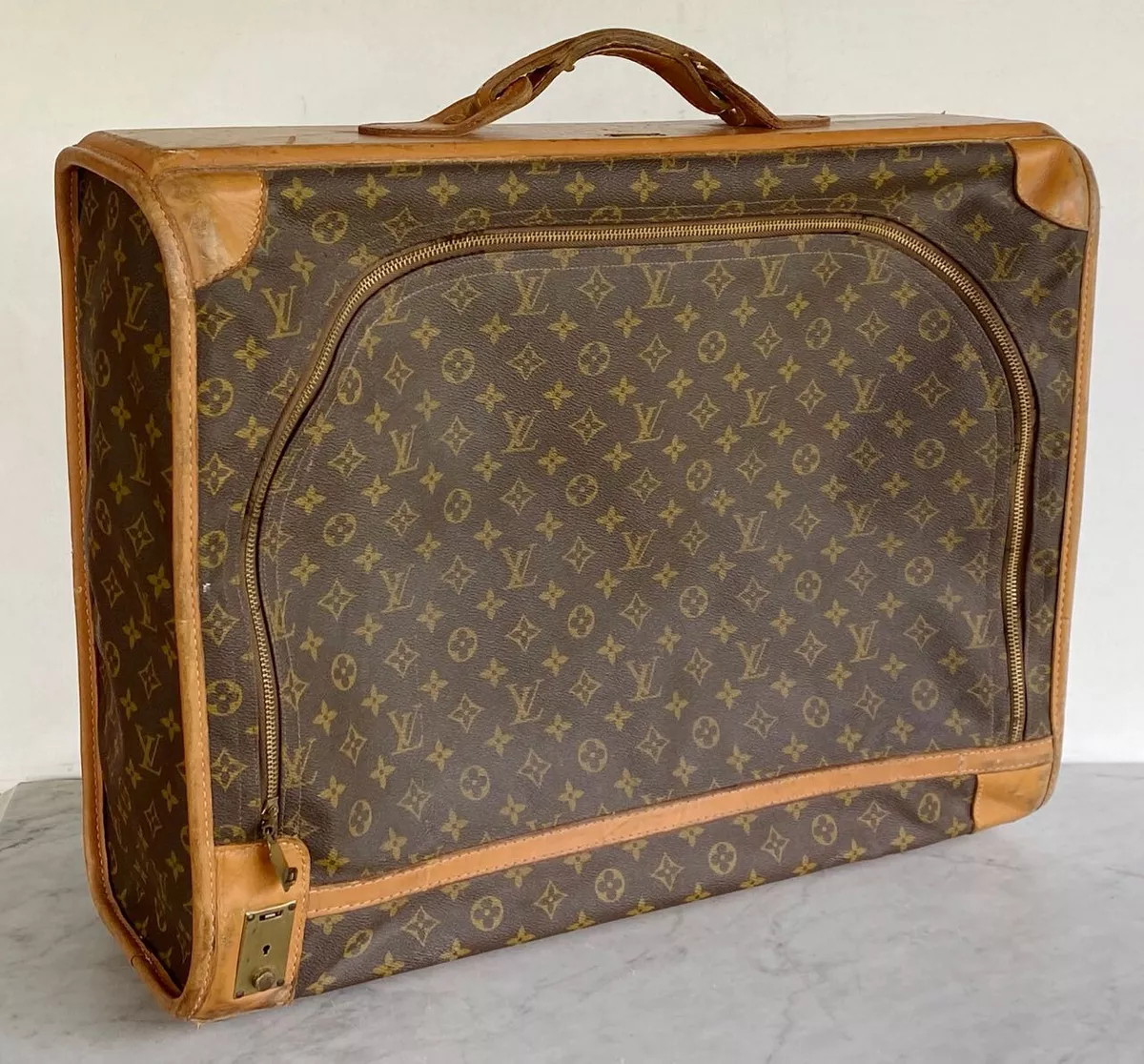 Louis Vuitton Luggage Group - Vintage