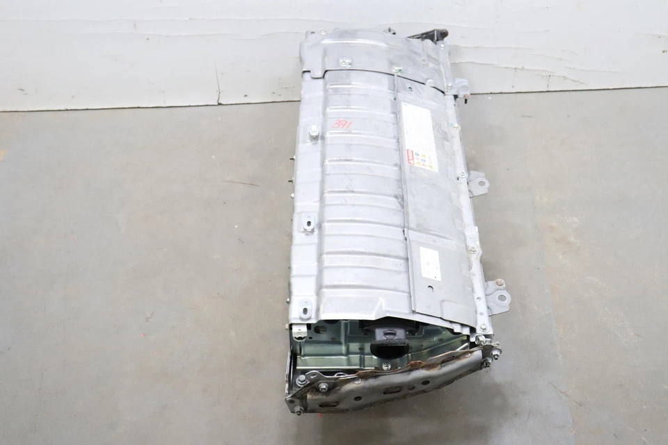 2019 - 2022 TOYOTA AVALON 2.5L HYBRID POWER BATTERY PACK UNIT OEM G928033130 - Image 2 of 4