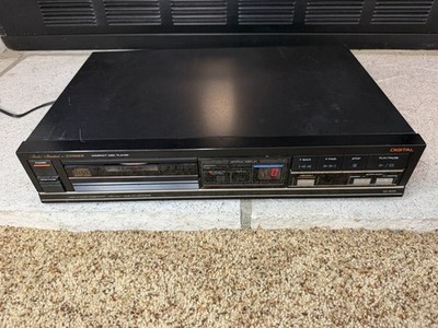 Fisher AD-923R CD Player Vintage Studio Standard Parts Repair No Disc Read