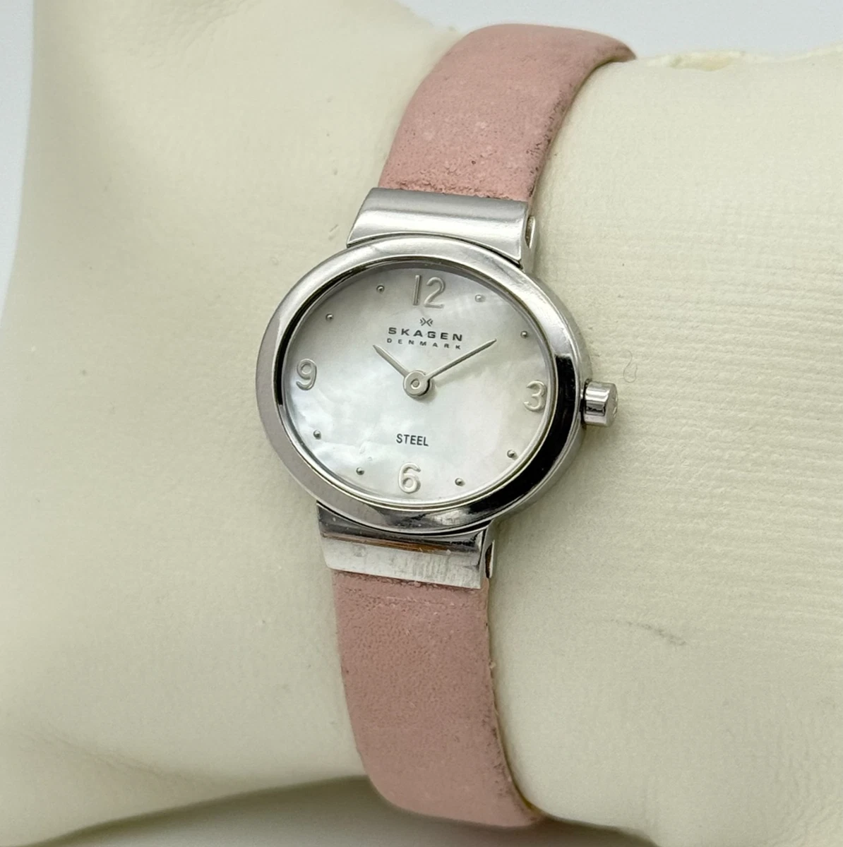 Skagen 586SSLP Womens Day Date Watch MOP Crystal Bezel Pink Leather New Battery Peugeot Women Watch Crystal Studded Hex Shape Pink Dial and  main image 4