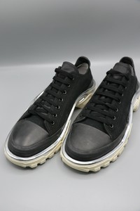 detroit runner black