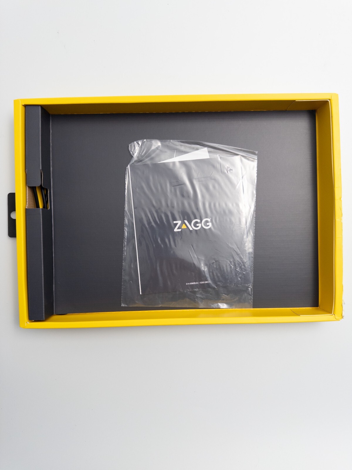 ZAGG Messenger Folio 2 Keyboard Case for iPad (10.2) / iPad (10.5) & Air 3