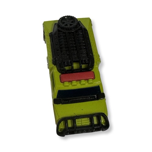 Hasbro Ratchet Plastic Vehicle Non-Transformable Robot Powered Machine RPMs - Picture 6 of 10