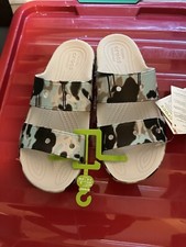 Crocs Classic Spray Camo Sandals Men's 8 / Women's 10