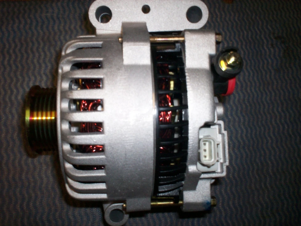 Alternador Ford Mustang amplificador alto 4,0 L 2005 2006 2007 2008 300 amp 8437 Foto 2 de 4