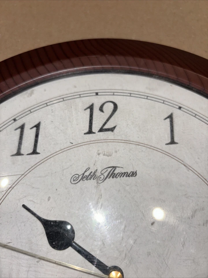 SETH THOMAS "AUTOSET" Reloj de Pared Cuarzo Zona Horaria Automático 12” Madera Grano Estilo Foto 2 de 4
