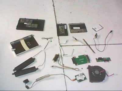 Lot de pieces 00616 HP Compaq 6830s