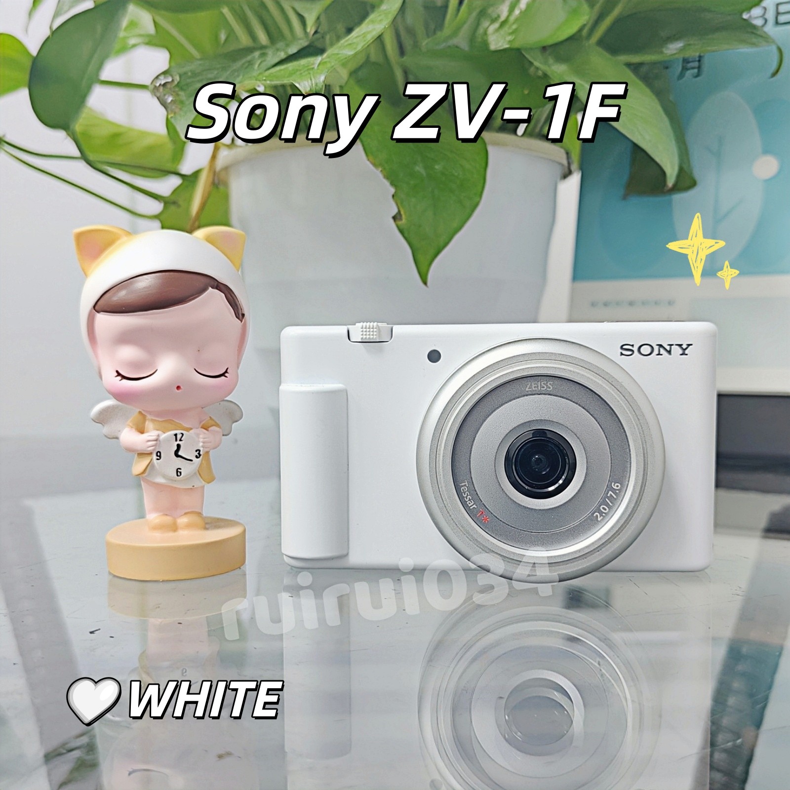 Sony ZV-1F 20.1MP Camera -White for Content Creators and Vloggers Mint Condition