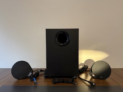 Logitech G560 LIGHTSYNC RGB 2.1 PC Gaming Speakers w/ Subwoofer & Box