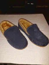 L.L.Bean Men’s Size 9 M Slipper Venetian Slipper Navy Blue Suede