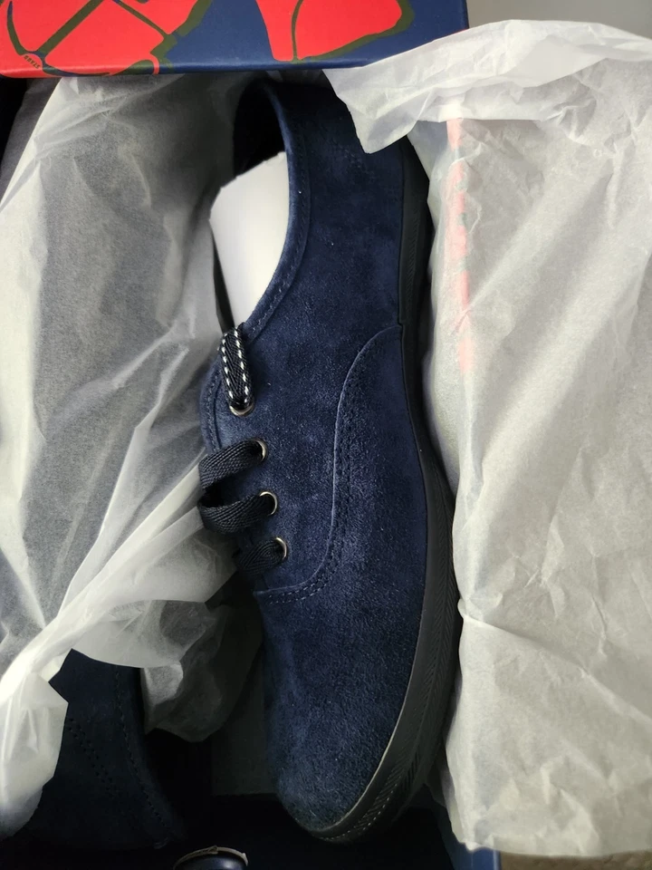 Zapatillas bajas Keds x Staud - Champion de gamuza azul marino. Mujer. Nuevo en caja. 7,5 Foto 3 de 4