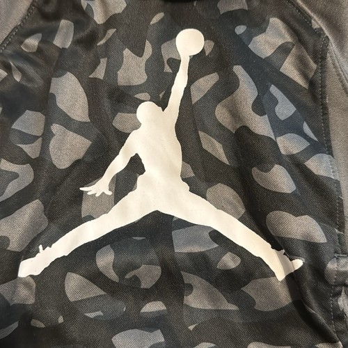 NIKE JORDAN sweatshirt- size 4-XS - Picture 2 of 9