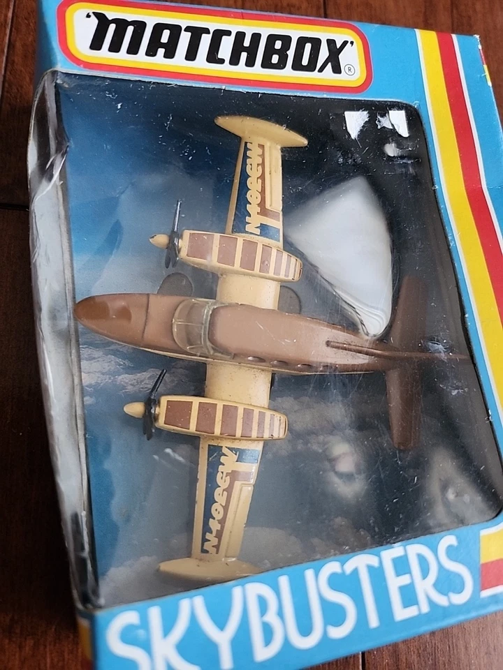 Vintage Matchbox 1981 Cessna 402 S.B.9 SKYBUSTERS Brown Made In Macau IN BOX - Image 3 of 4