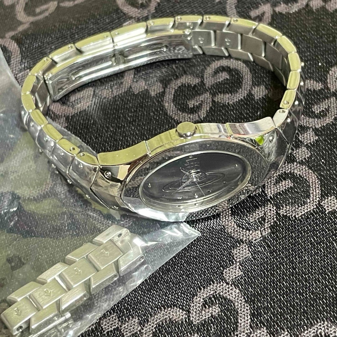 Vivienne Westwood Armour Watch Women's Fashion Color Silver