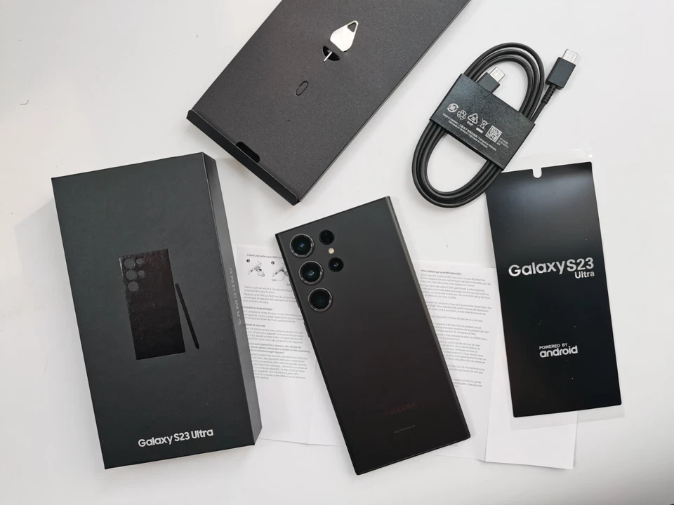 Samsung Galaxy S23 Ultra 5G (SM-S918U1) Unlocked 512GB - Very Good Condition - Image 3 of 4