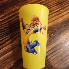 VINTAGE Limited Edition Nestlé Nesquik BUNNY Tumbler Plastic Yellow 6.5” Cup EUC